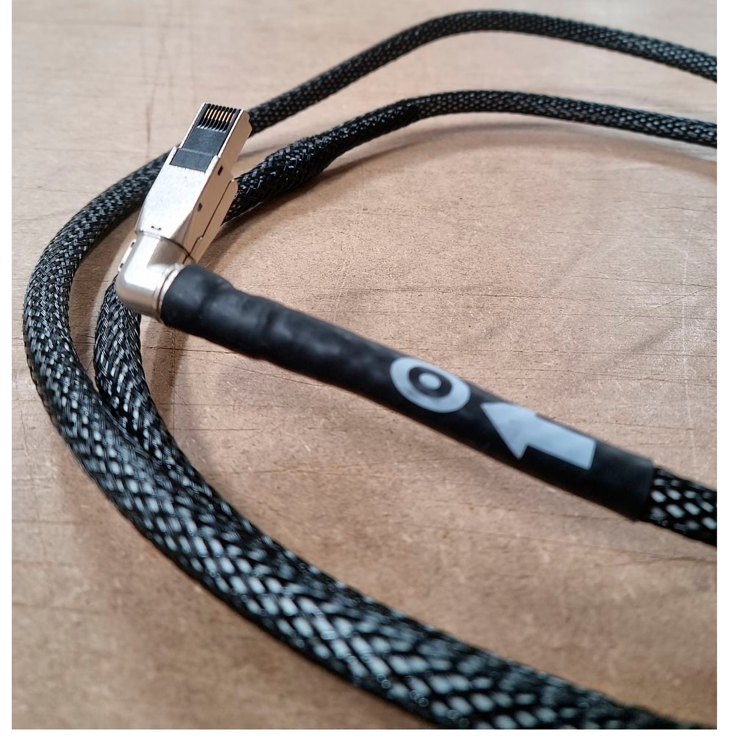 Ansuz Ethernet A3 (BRUGT)